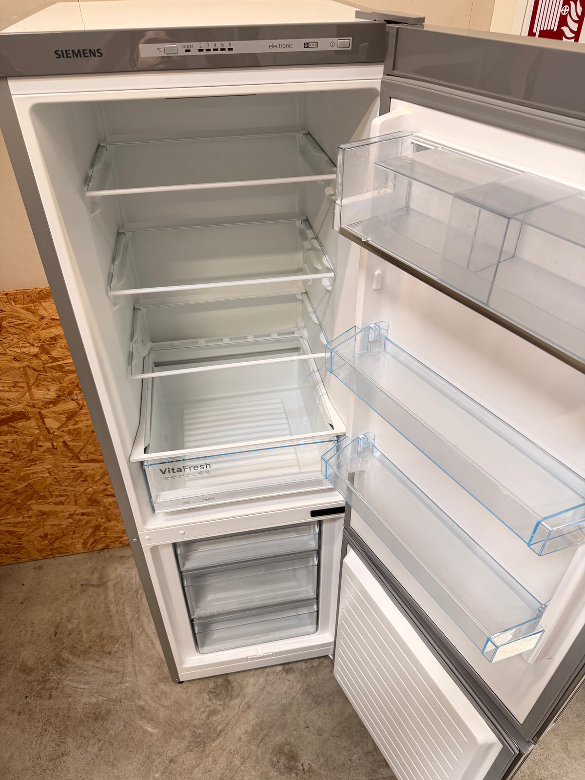 Siemens køle/fryseskab KG36VVI32 - D19293