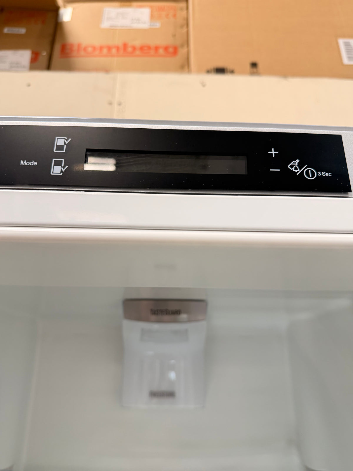 Electrolux køle/fryseskab EN3855MOW - D20057