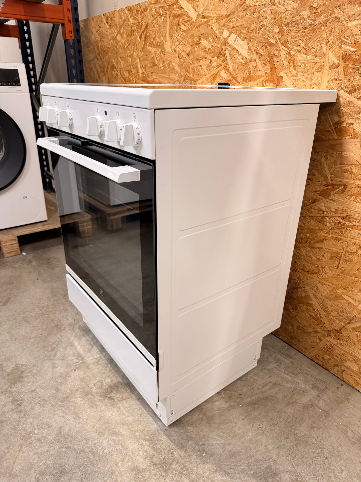 Electrolux keramisk komfur LKR64000NW - D19989