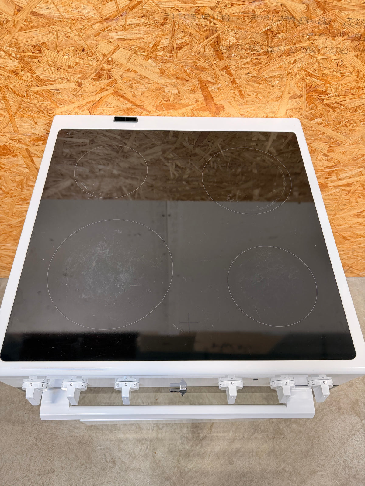 Electrolux keramisk komfur LKR64000NW - D19989