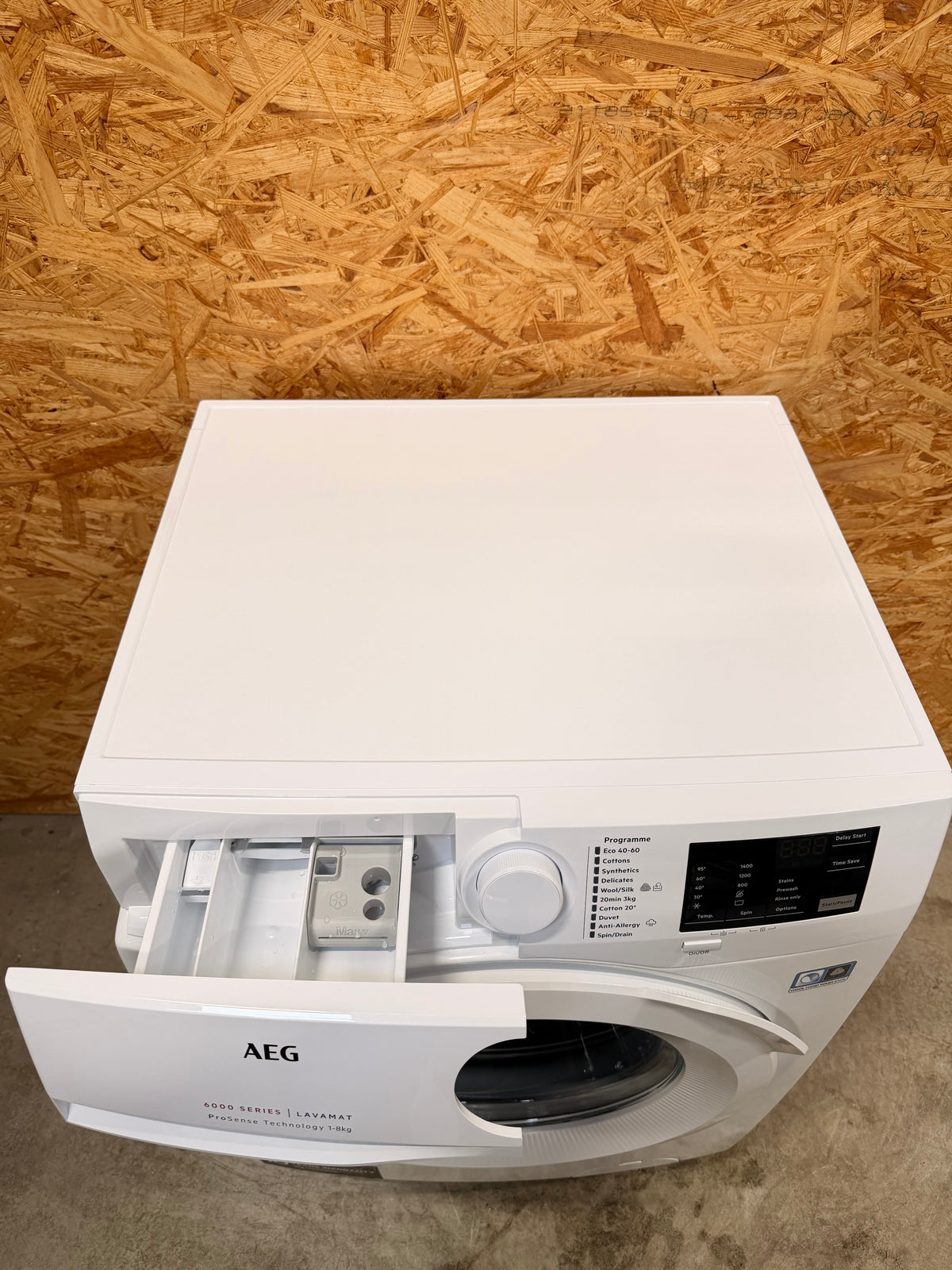 AEG vaskemaskine LR612E84O - D20105
