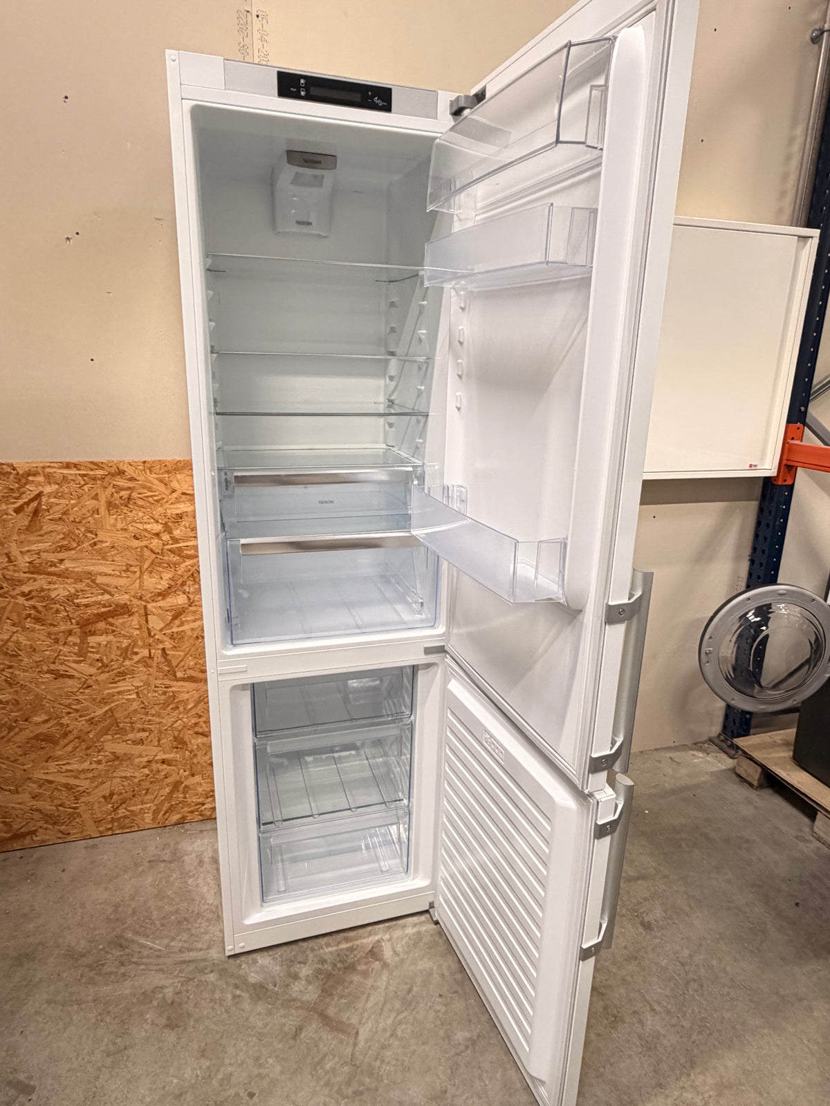 Electrolux køle/fryseskab EN4015MOW - D20198
