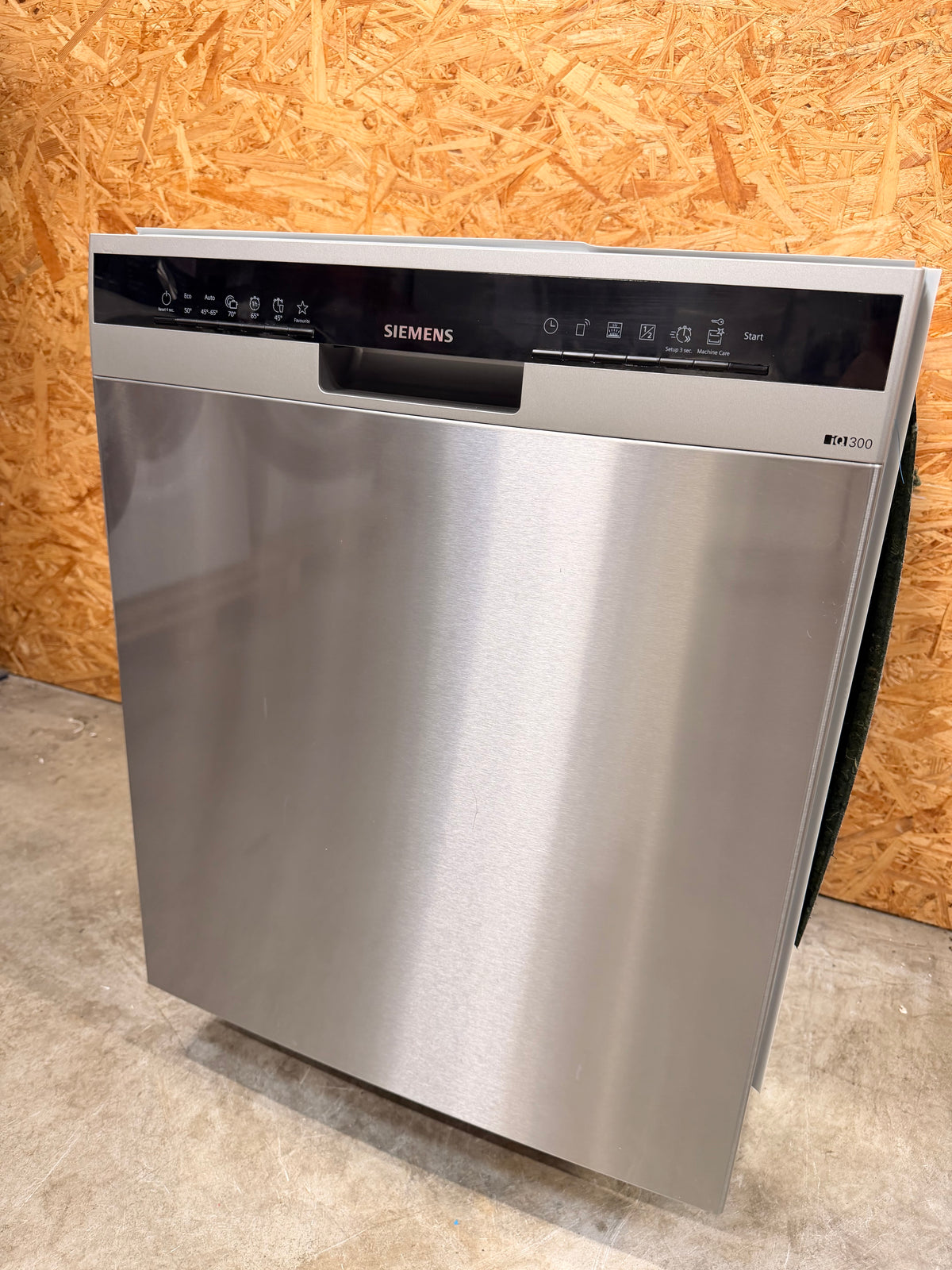 Siemens iQ300 opvaskemaskine SN43HI88CS - D20234