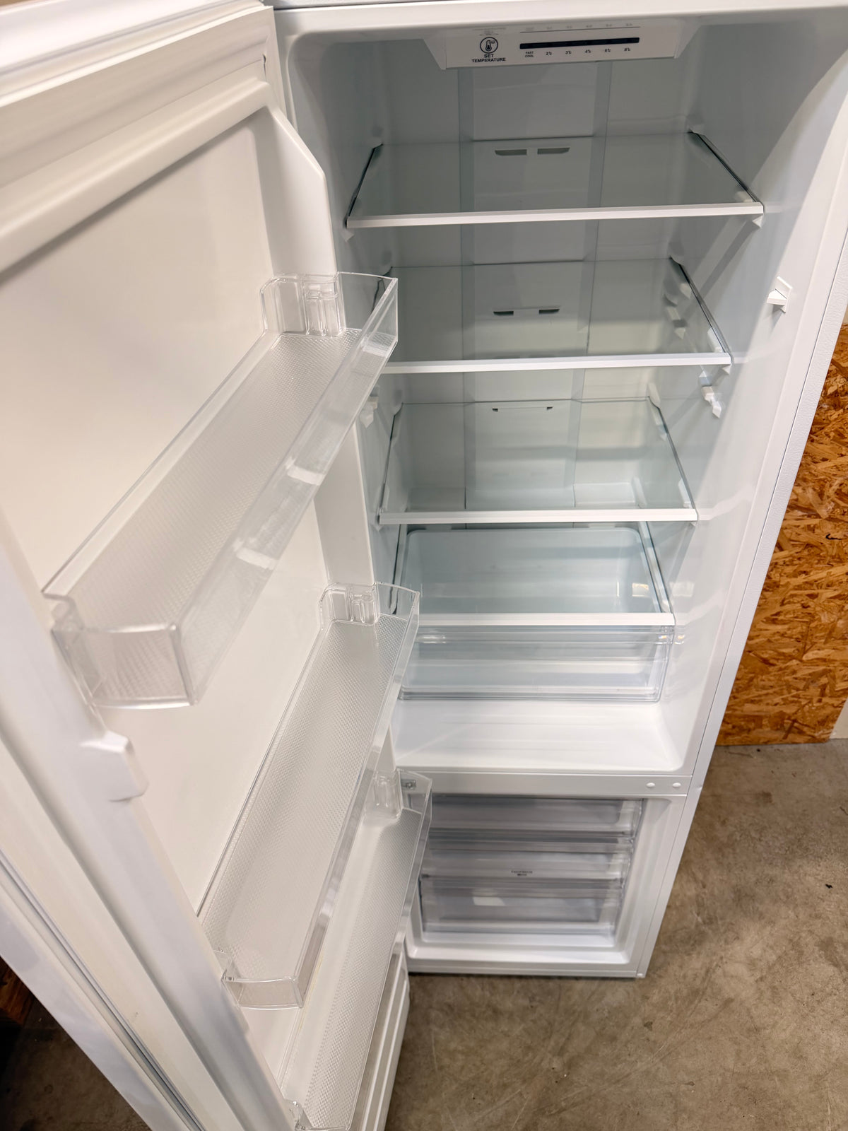 Electrolux køle/fryseskab ENF2751AOW - D20398