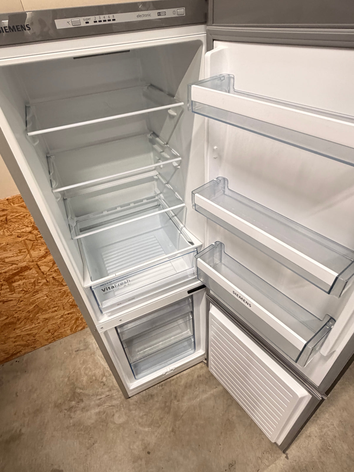 Siemens køle/fryseskab KG36VVI32 - D20180