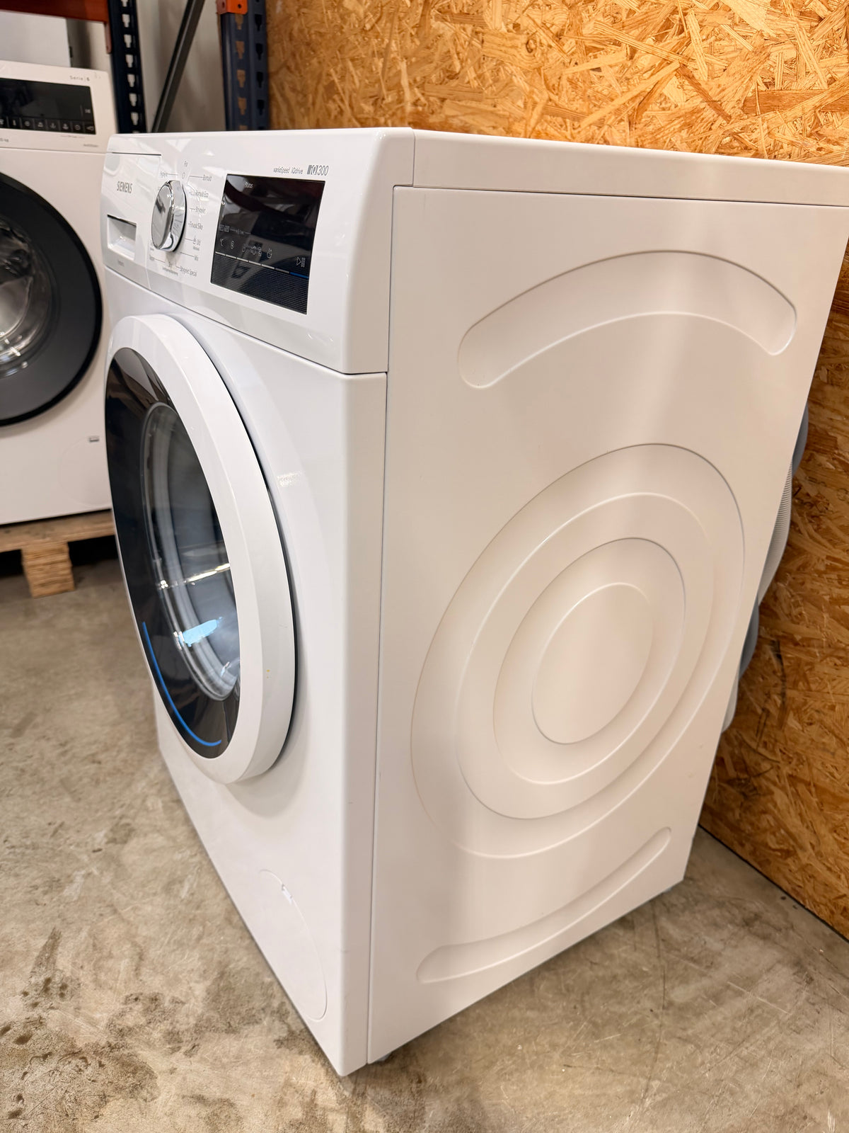 Siemens iQ300 vaskemaskine WM14N18SDN - D20373