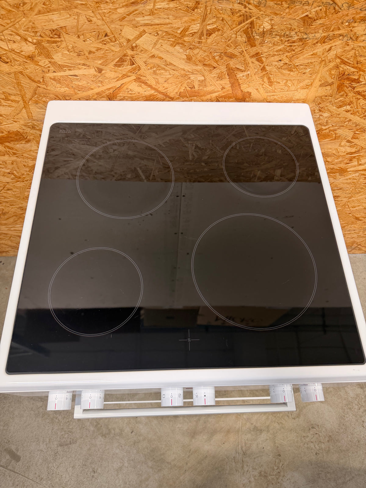 Bosch keramisk komfur HCA622128U - D20455