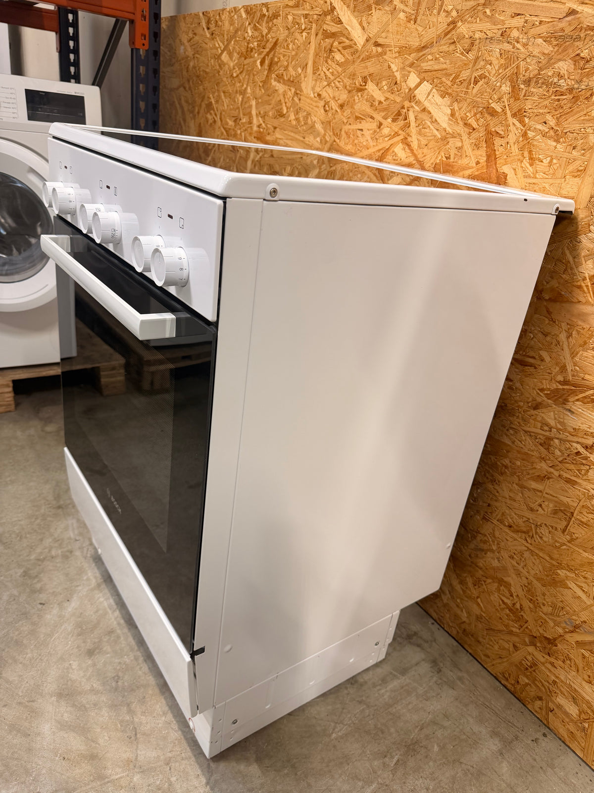 Bosch keramisk komfur HCA622128U - D20455