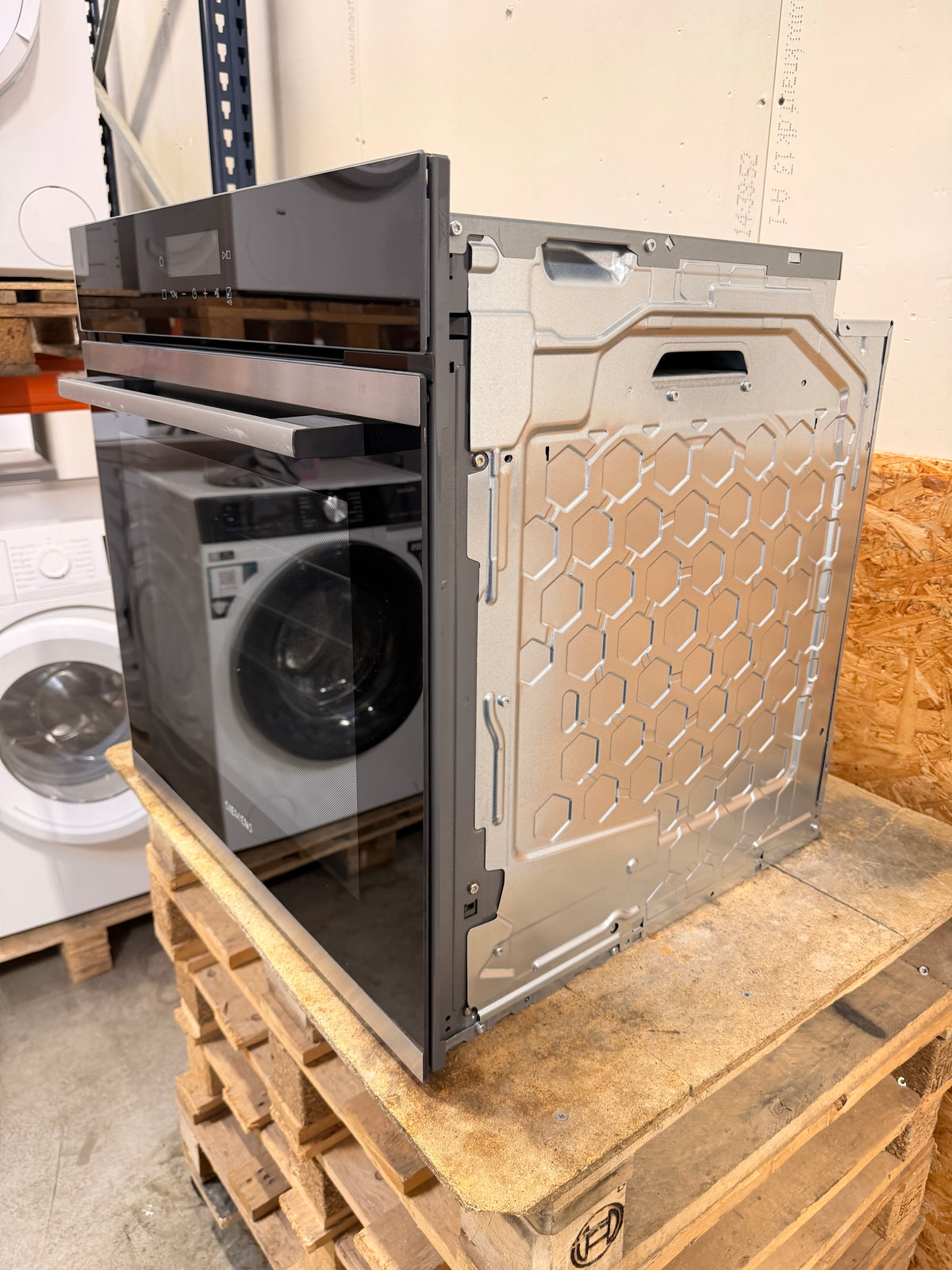 Siemens iQ300 indbygningsovn HB271ABS0S - D20489