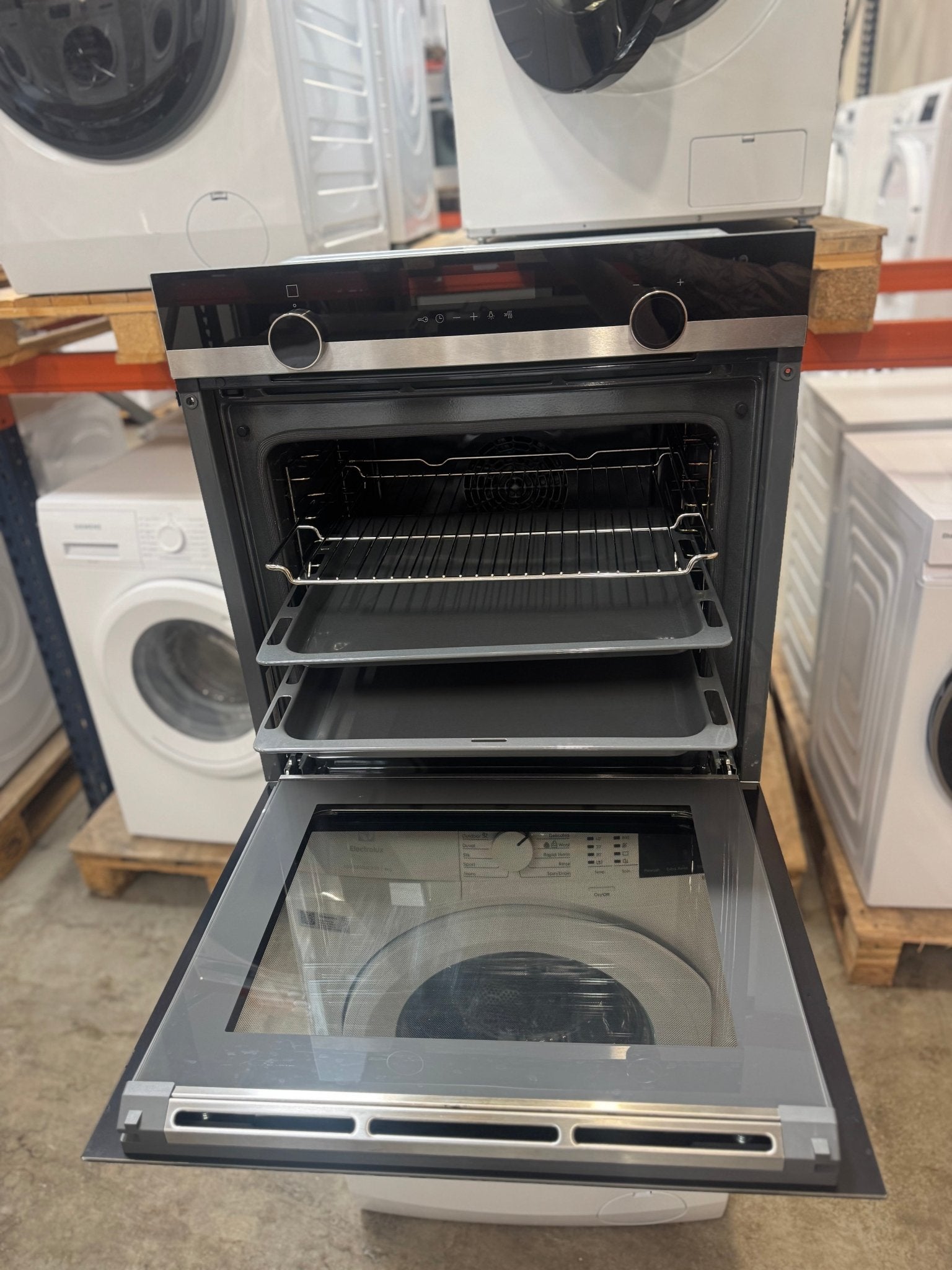 Siemens indbygningsovn HB578ACS0S - D18290 - Recirk - D18290