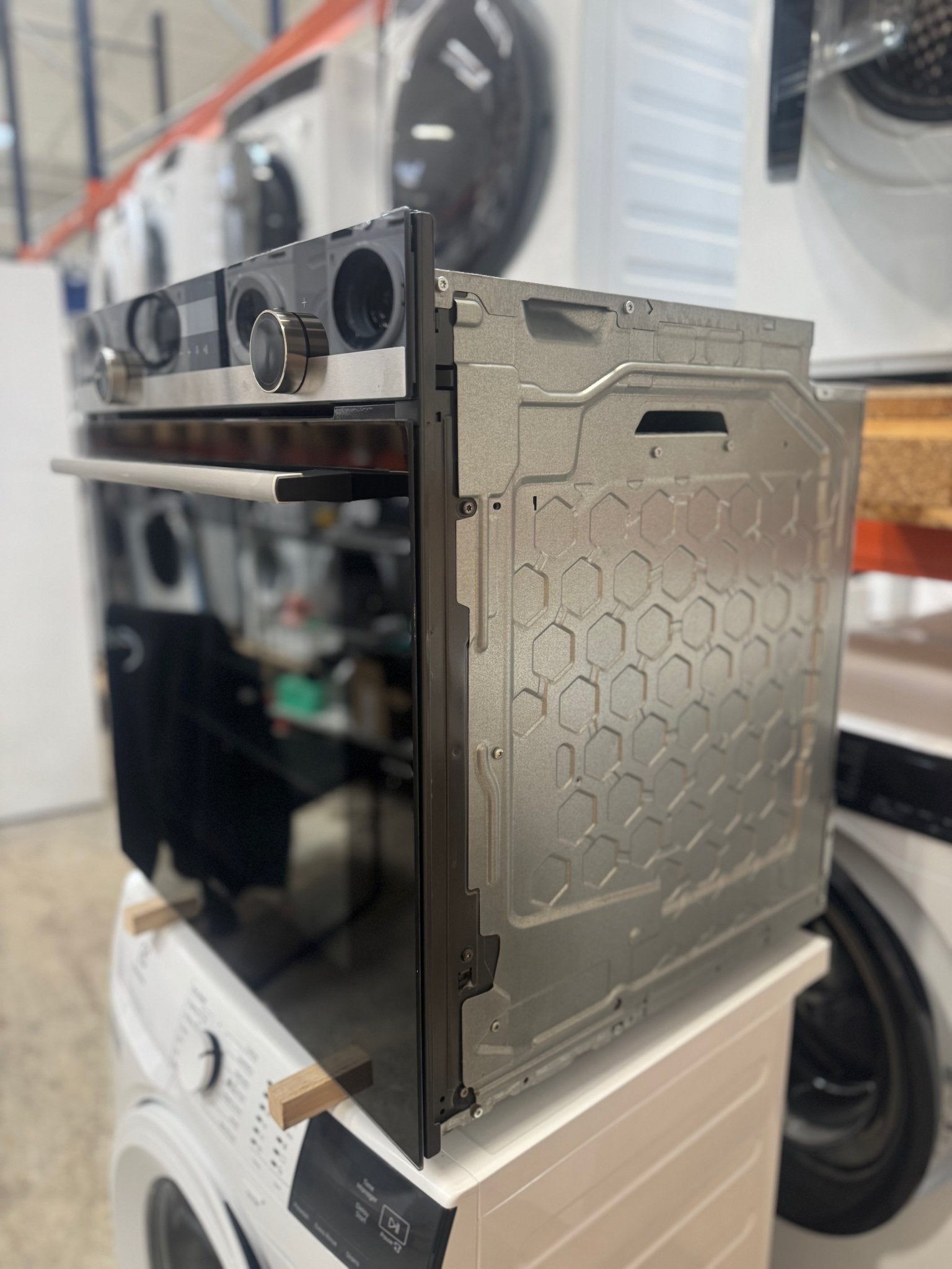Siemens indbygningsovn HB578ACS0S - D18290 - Recirk - D18290
