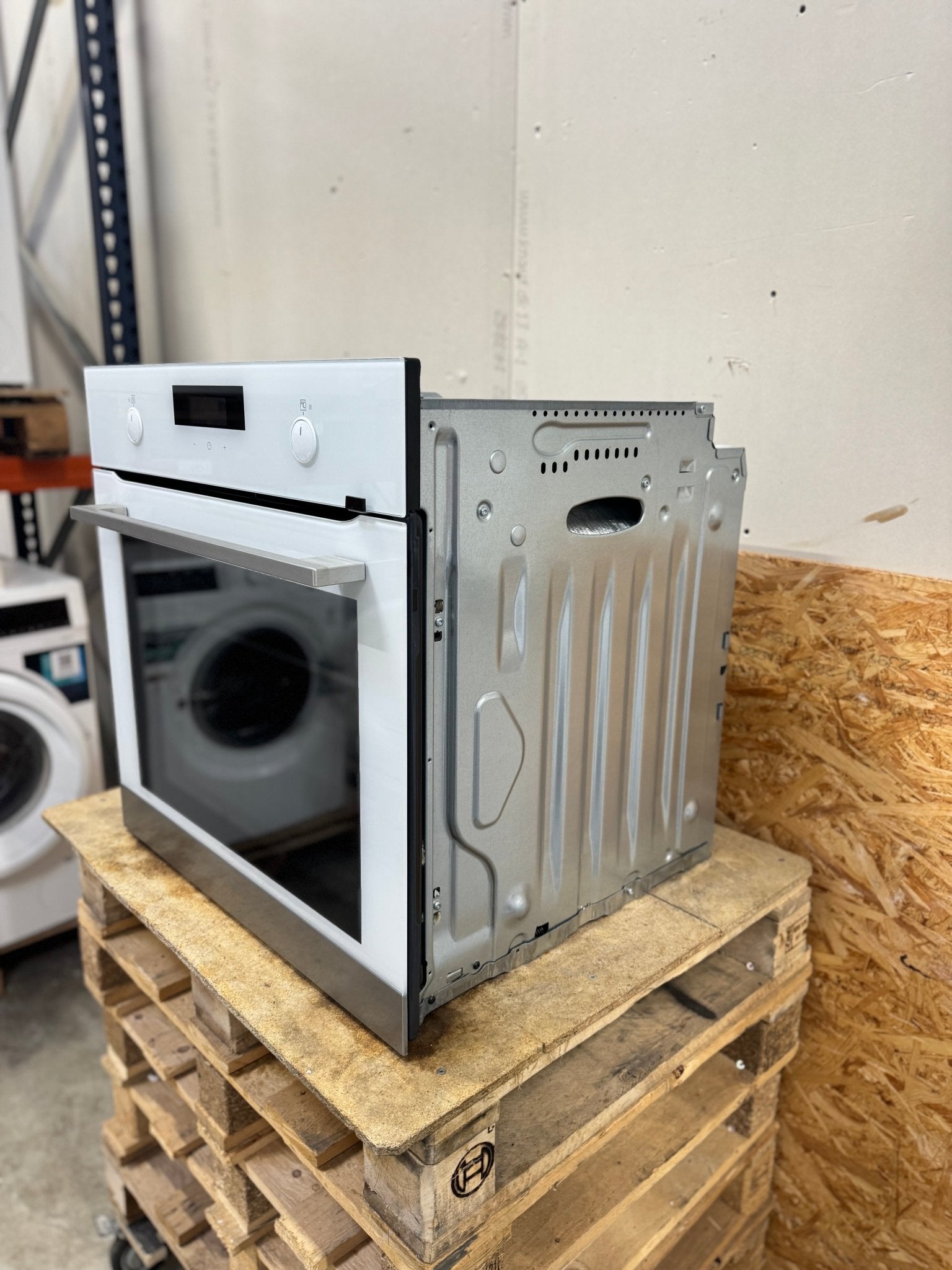 Voss indbygningsovn IEL740XHV - D16230 - Recirk - D16230